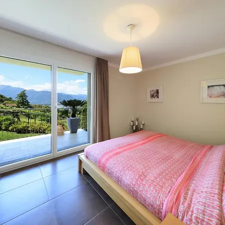 Bergidylle Am Maggiore Gambarogno